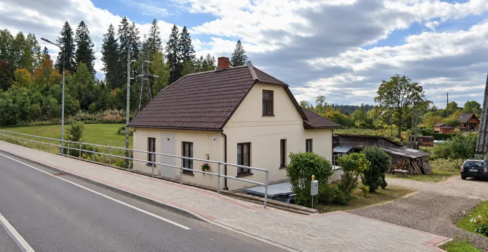 Zaigas darbnīcas māja Tālavas ielā 18, Alūksnē